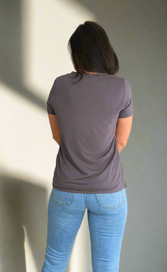 Closet Staple V-neck Short Sleeve