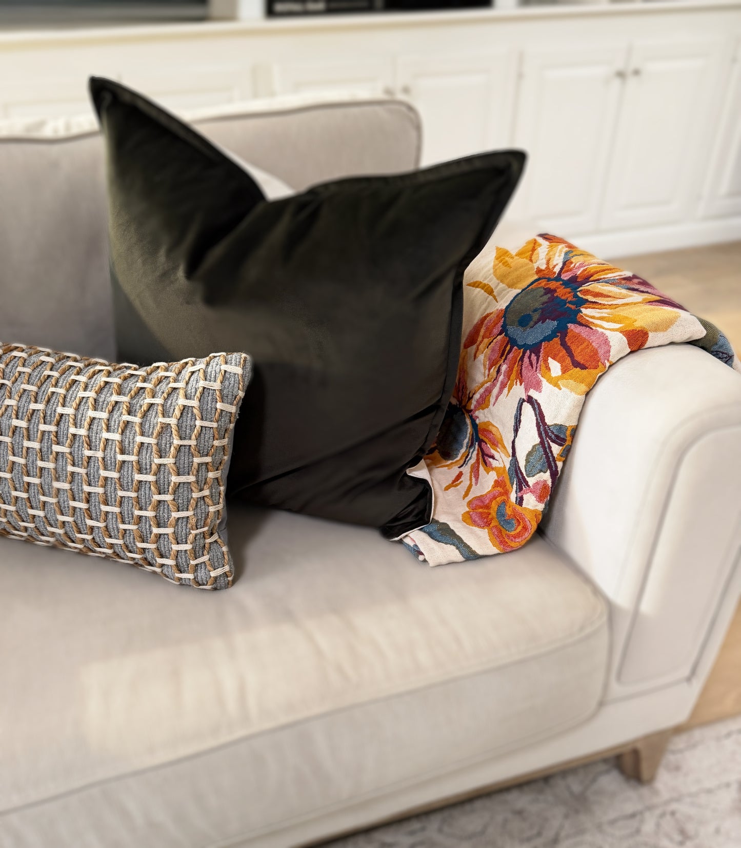 Floral Atelier Luxe Throw