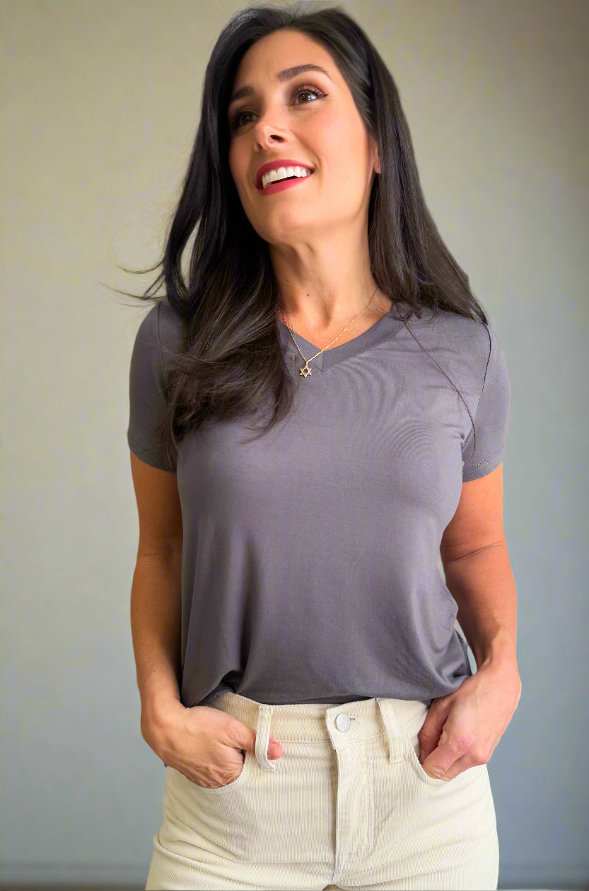 Closet Staple V-neck Short Sleeve