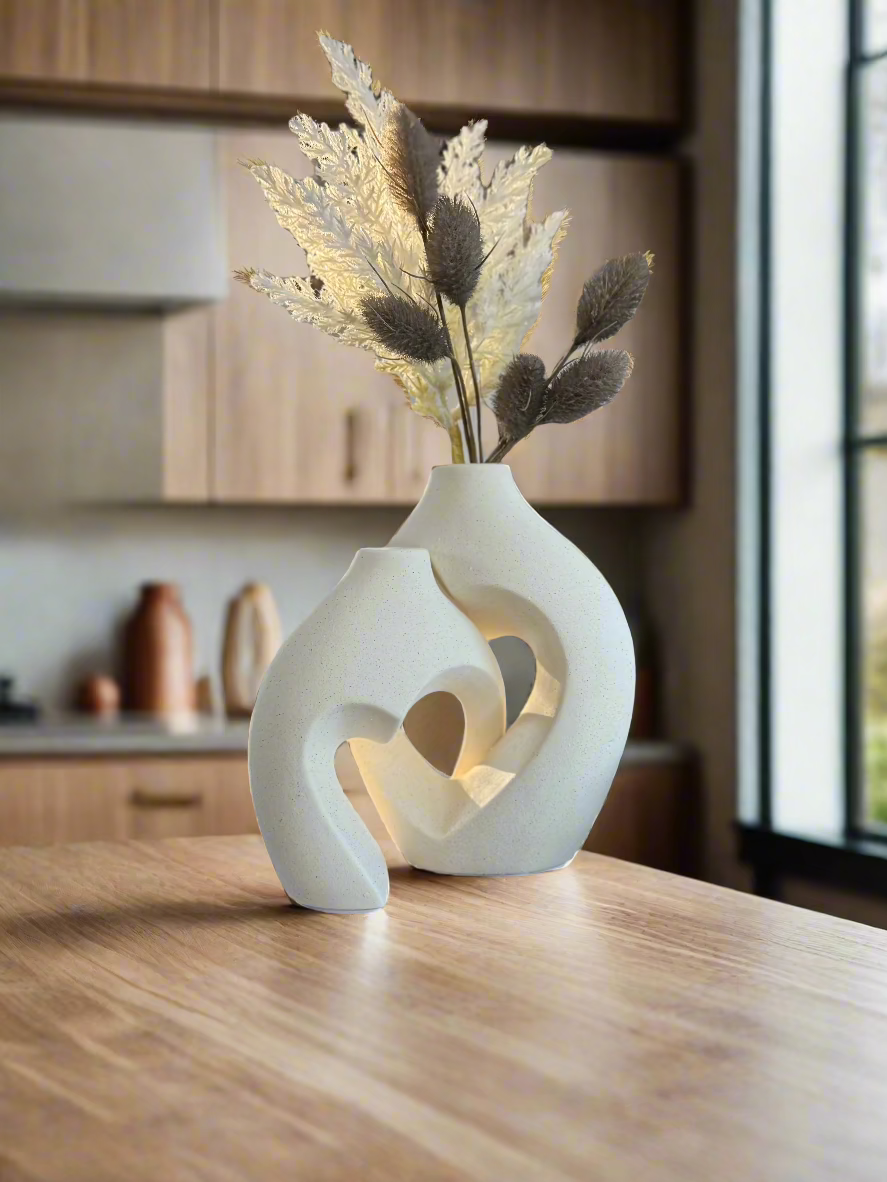 Forever Linked Vase (Presale)